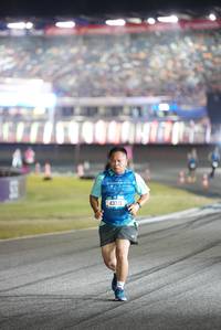 BIB: 43321
                            <button type="button" onclick="openModal(19602218)" class="btn btn-primary btn-sm float-right btn-popup" data-toggle="modal" data-target=".modal-high-quality">
                        <i class="fas fa-shopping-cart"></i> Add to Cart
                    </button>
                                            <button type="button" onclick="isThisMe(19602218, true)" class="btn btn-success btn-sm float-right btn-popup btn-isme hidden" data-toggle="tooltip" data-placement="bottom" title="นี่คือรูปของคุณใช่ไหม คลิกที่นี่เพื่อเอาเข้าอัลบั้ม">
                        <i class="fas fa-plus"></i> Add to album
                    </button>
                    <button type="button" onclick="isThisMe(19602218, false)" class="btn btn-warning btn-sm float-right btn-popup btn-isnotme hidden">
                        <i class="fas fa-ban"></i> Remove from album
                    </button>